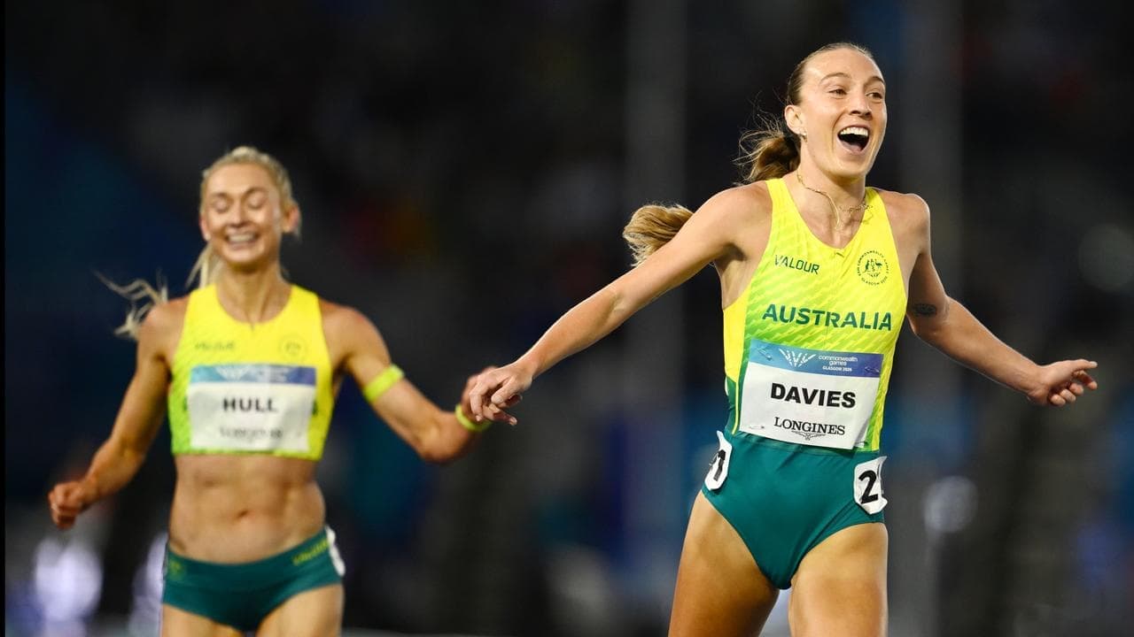 Golden Rose completes historic track distance double