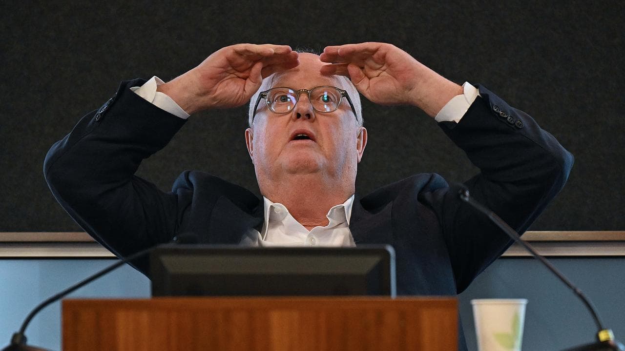 Corruption buster defends findings in fiery hearing