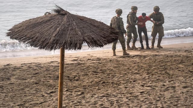 Spain installs barrier in Ceuta following border rush