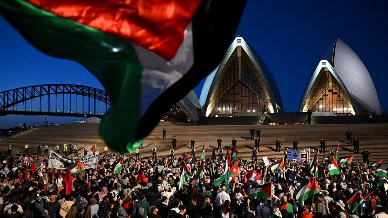 Anti-Semitism probe set to examine incendiary protests