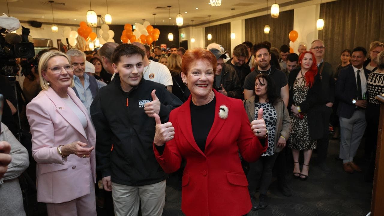 Judges on notice as Hanson slams 'arrogant' Liberals