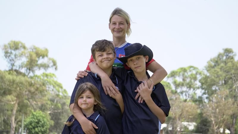 Push for pen and paper tests as literacy results dive