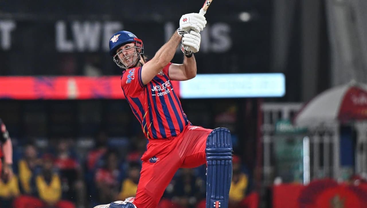 Ferocious Aussie barrage launches Sunrisers record