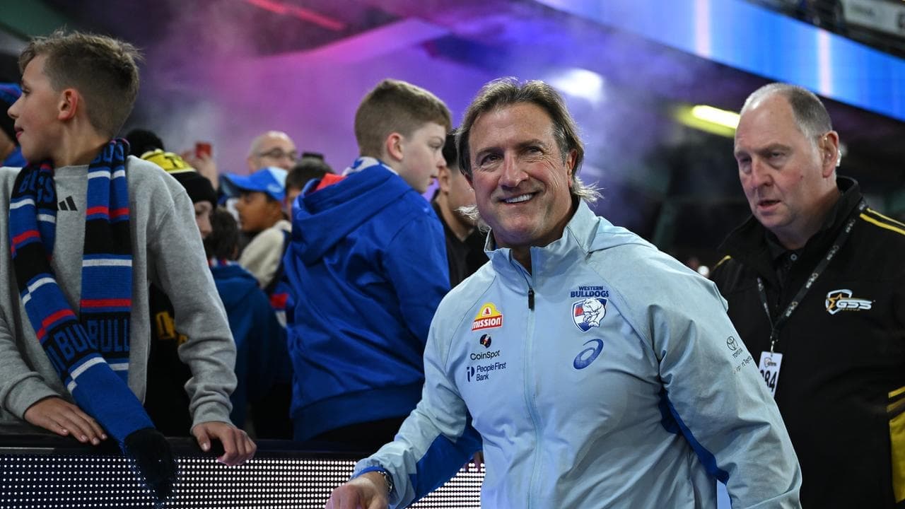 Bulldogs coach speaks on bombshell concussion case
