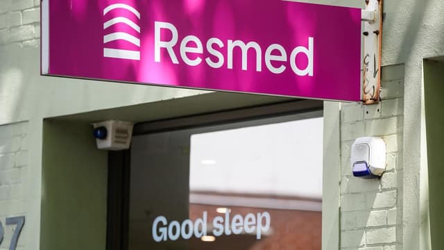 CPAP machine maker posts record revenue but shares sink