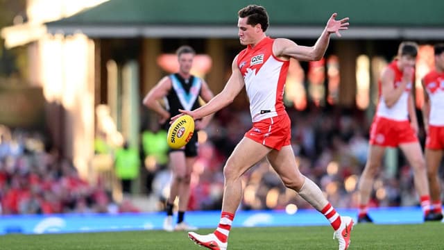 Swans 'stand up' on record-breaking night against Port