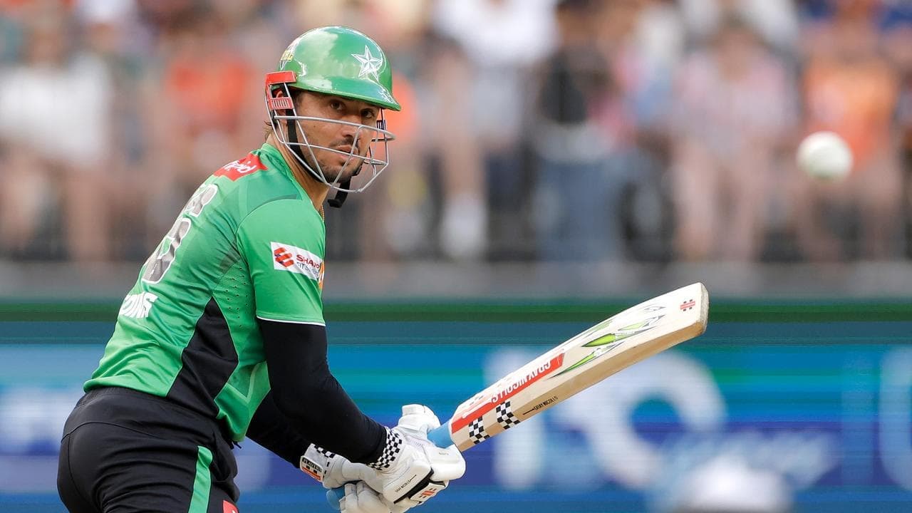 Stoinis wins battle of Aussie power hitters in Hundred
