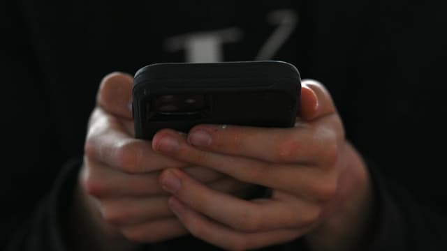 Five teens arrested over violent dating app assaults