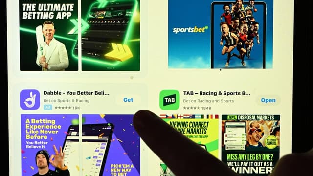Labor referred to corruption body over gambling donors