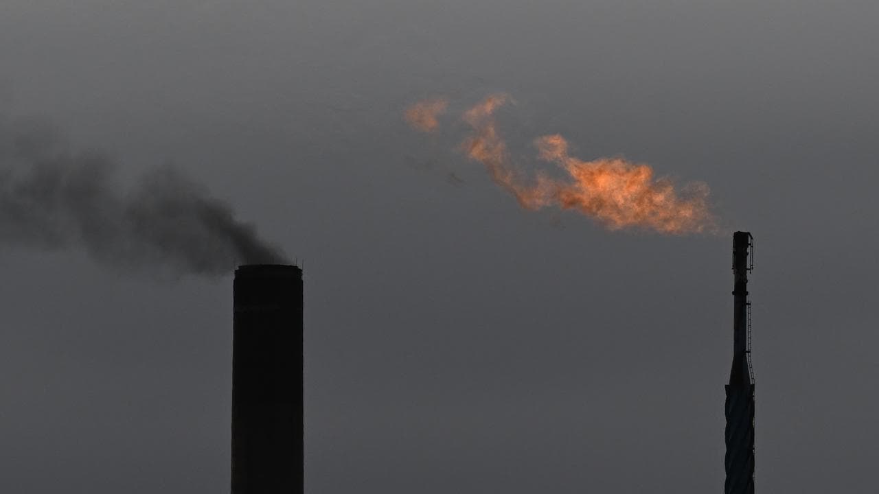 Big polluters make small cuts under climate scheme