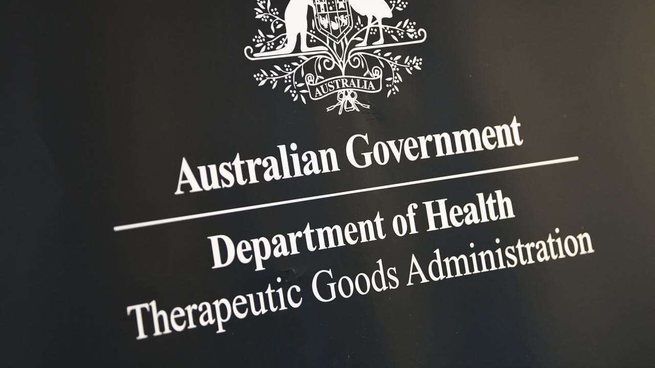 Defibs still safe despite reported shutdowns, TGA says