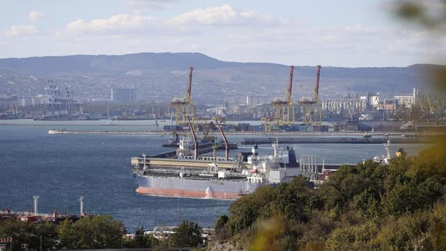 Ukraine hits grain terminals at Russia's Black Sea port