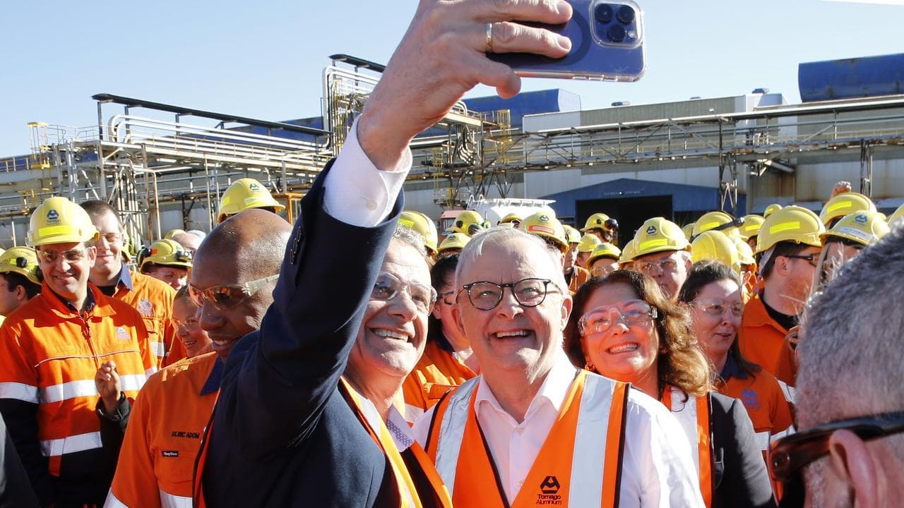 'Must remain open': Labor hails $2.5bn smelter bailout