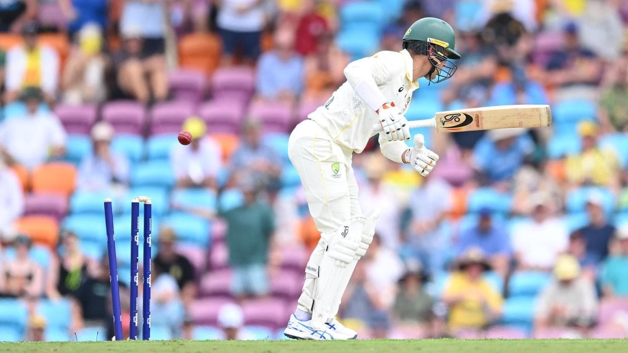 Bangladesh on top as Australia's batters fail again