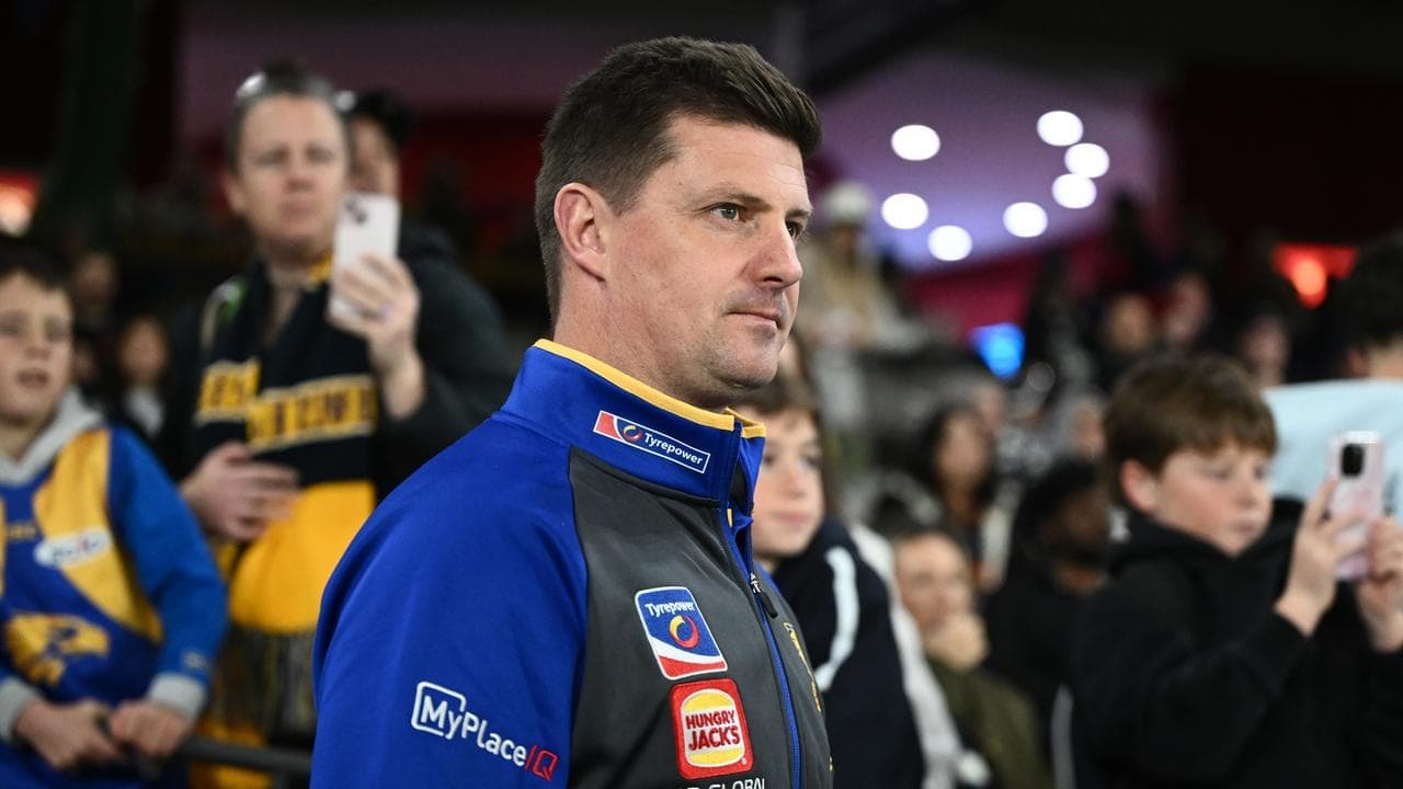 No contract talks yet for evolving Eagles coach