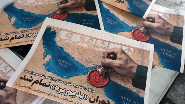 Hormuz slows as US threatens economic pressure on Iran