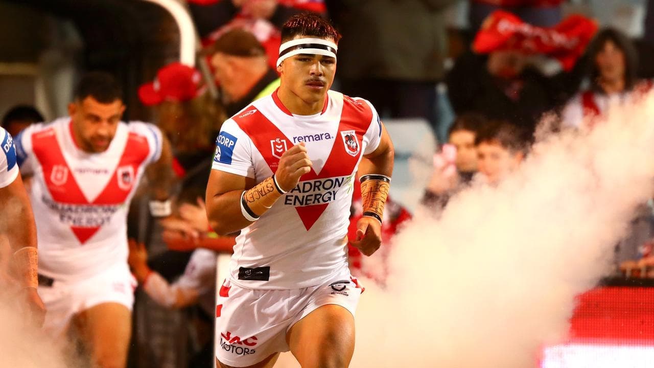 Mystery twin to thank for Dragons' latest extension