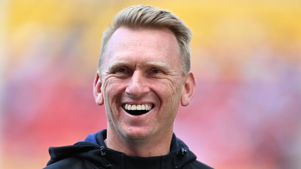 Warriors hand coach key to the city as record looms