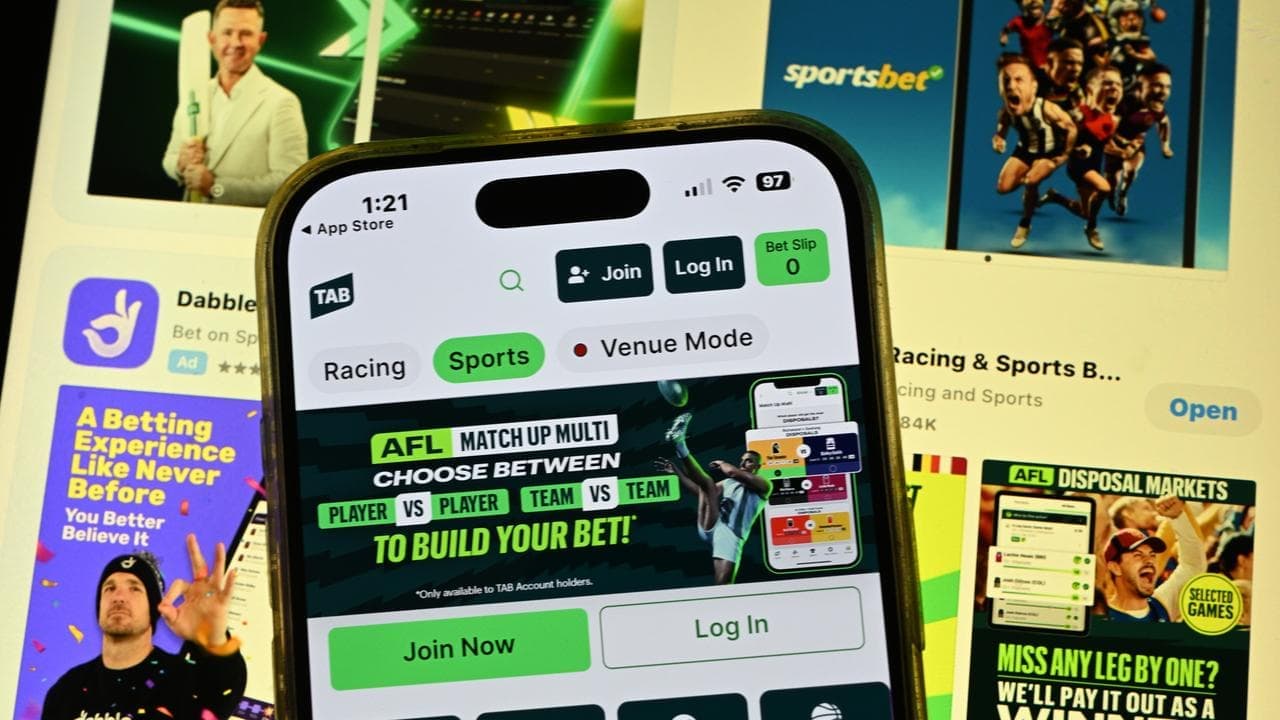 Labor digging deep to meet gambling register rollout