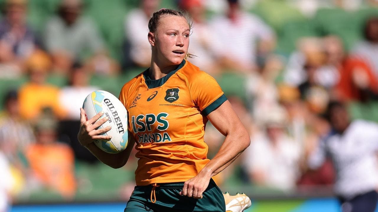 'Natural footballer': sevens ace up for Wallaroos debut