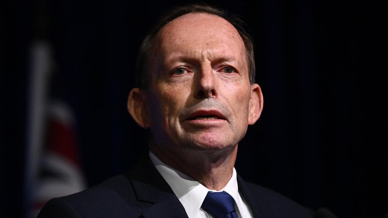 Abbott's 'very informal' role in right-wing lobby group