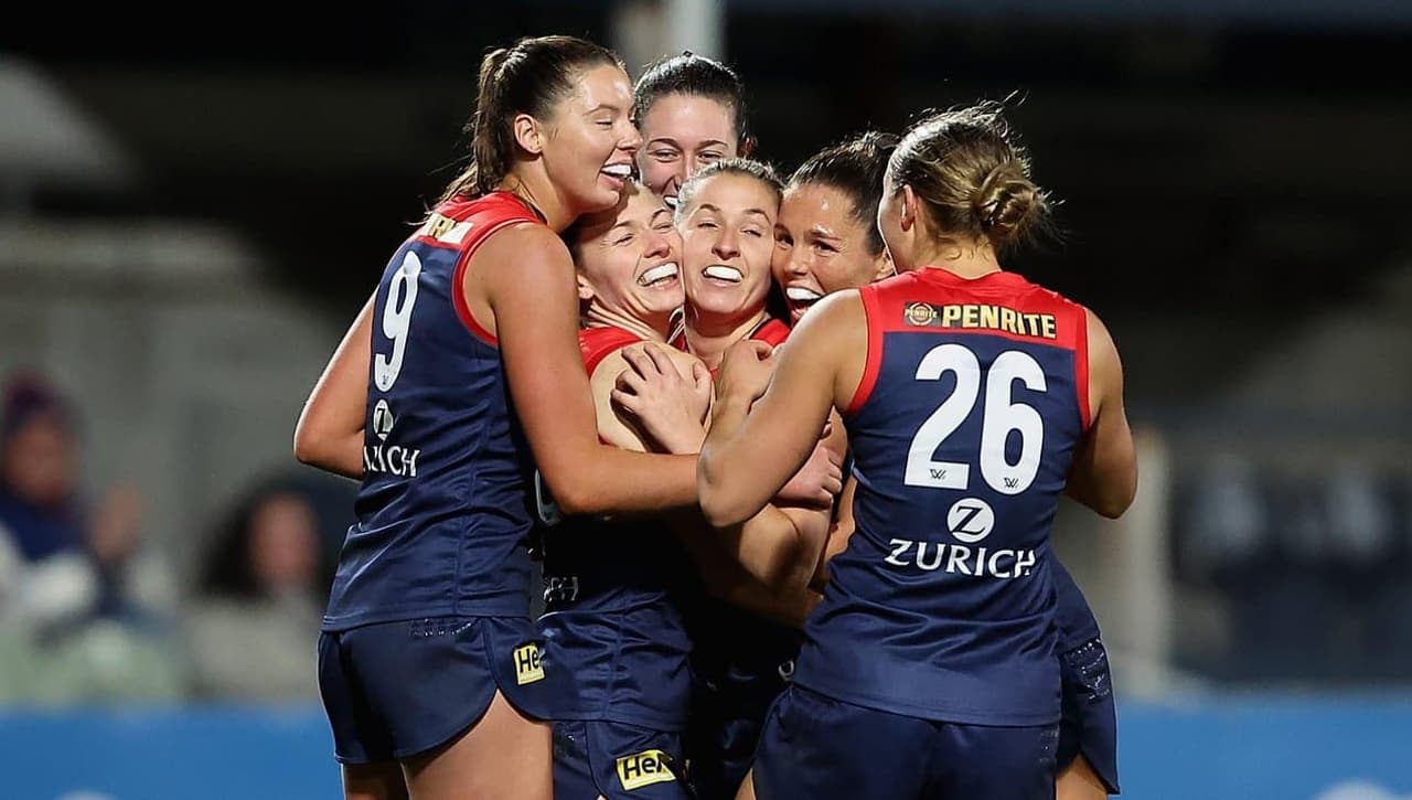 Dockers see off Magpies, Demons earn big AFLW win