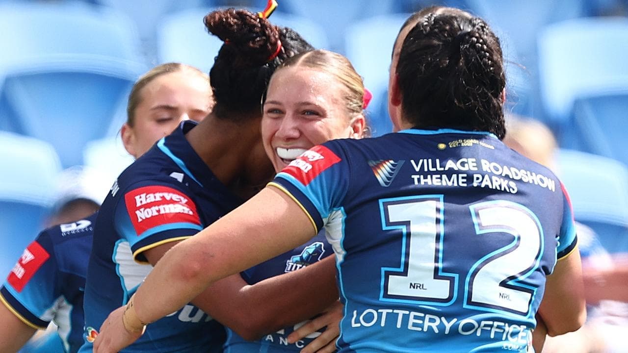 Titans, Roosters flex muscles with NRLW wins