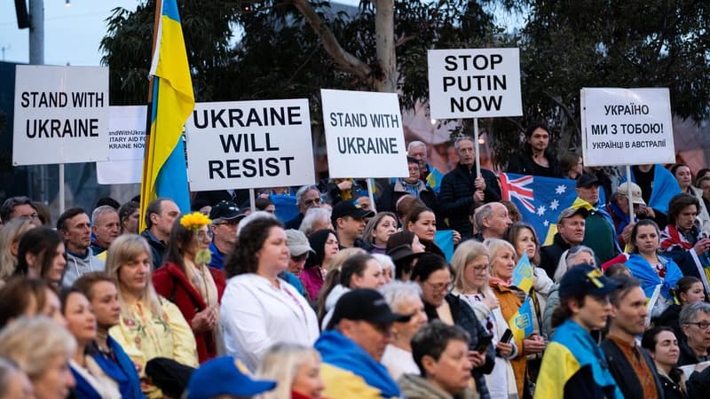 'Stand with Ukraine': war-torn nation's freedom cries
