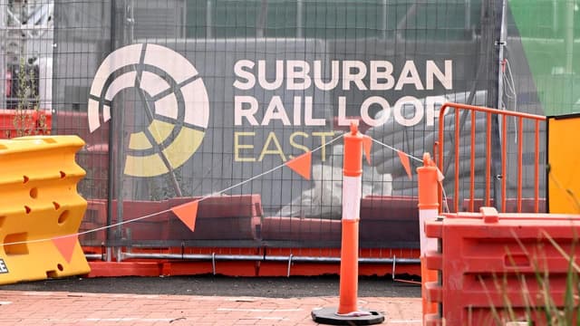 Cheaper rail loop but project still dogged by critics