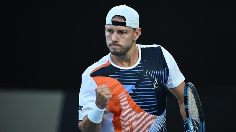 Duckworth through to Winston-Salem quarter-finals