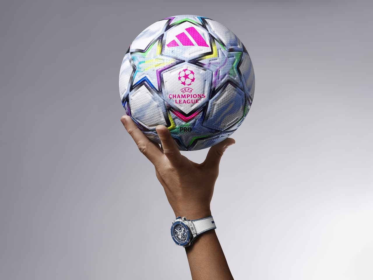 HUBLOT UNVEILS THE BIG BANG RELOADED UEFA CHAMPIONS LEAGUE TITANIUM CERAMIC: KICKING OFF A NEW LEGENDARY SEASON