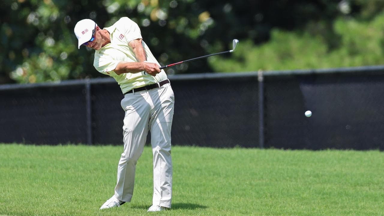 Great Scott rises as Lee's Tour Championship bid stalls