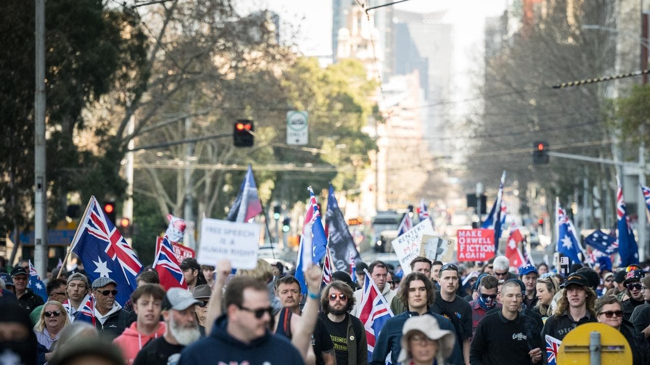 Anti-migration rally turns on Hanson amid policy muddle