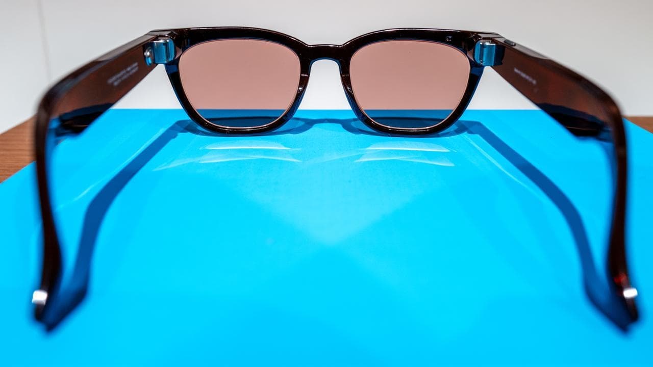 No smart glasses ban as traders told to police use