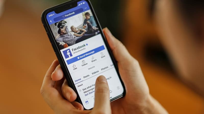 No end in sight for 'celeb bait' Facebook ad battle