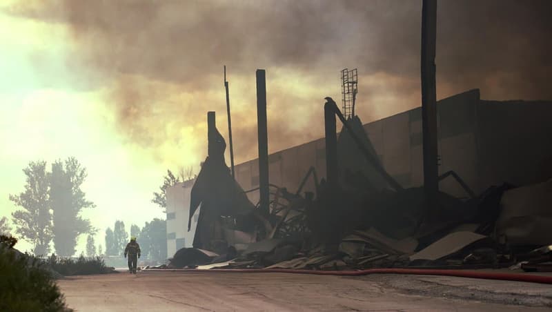 Twelve dead as Russia strikes Kyiv region for sixth day