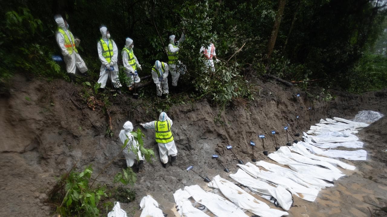 Five Australians found safe after Nepal disaster