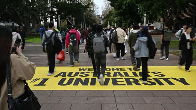 'Sent into poverty': cheaper uni study plans criticised