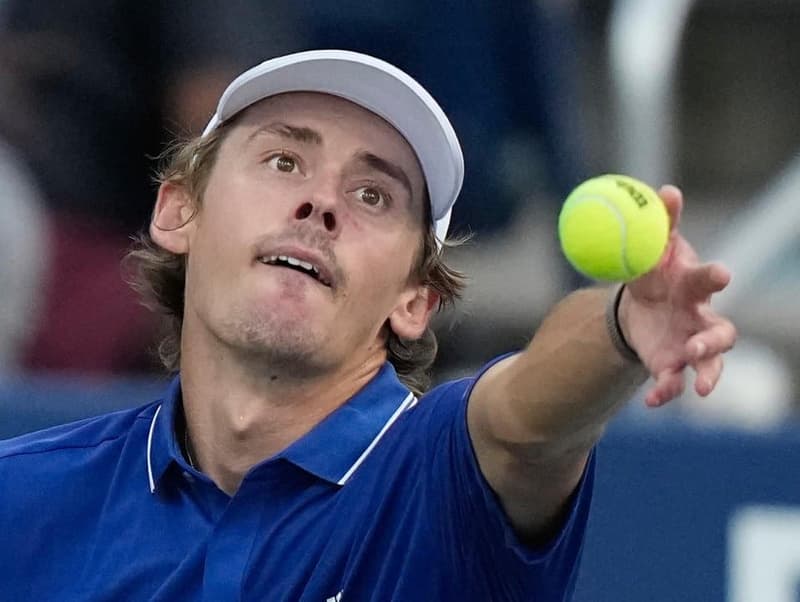 'We move on': de Minaur shrugs off US Open shocker
