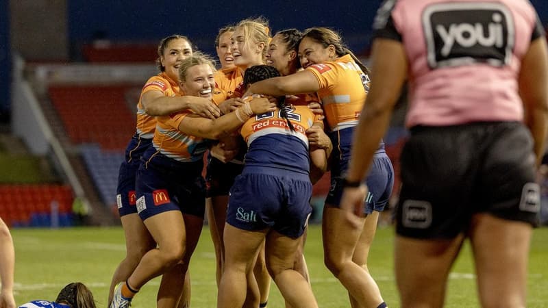 NRLW top six all but decided as Roosters run riot again