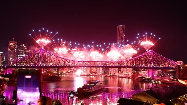 Fireworks spectacular lights Australia's Olympic city