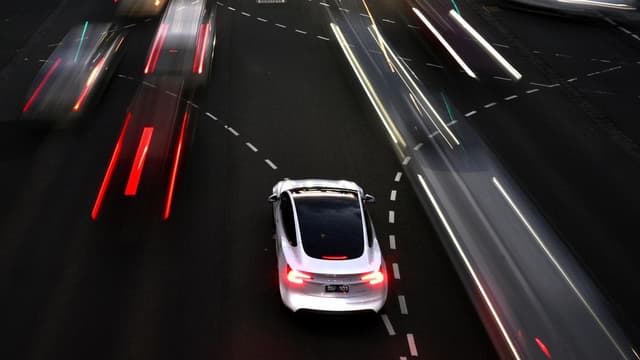 Freeway boost as leaders ramp up pre-poll promises