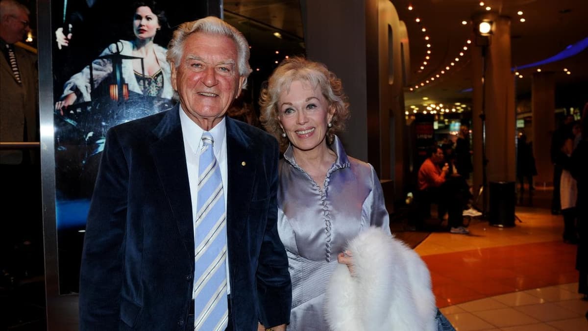 'Love one another': Blanche d'Alpuget pens final words