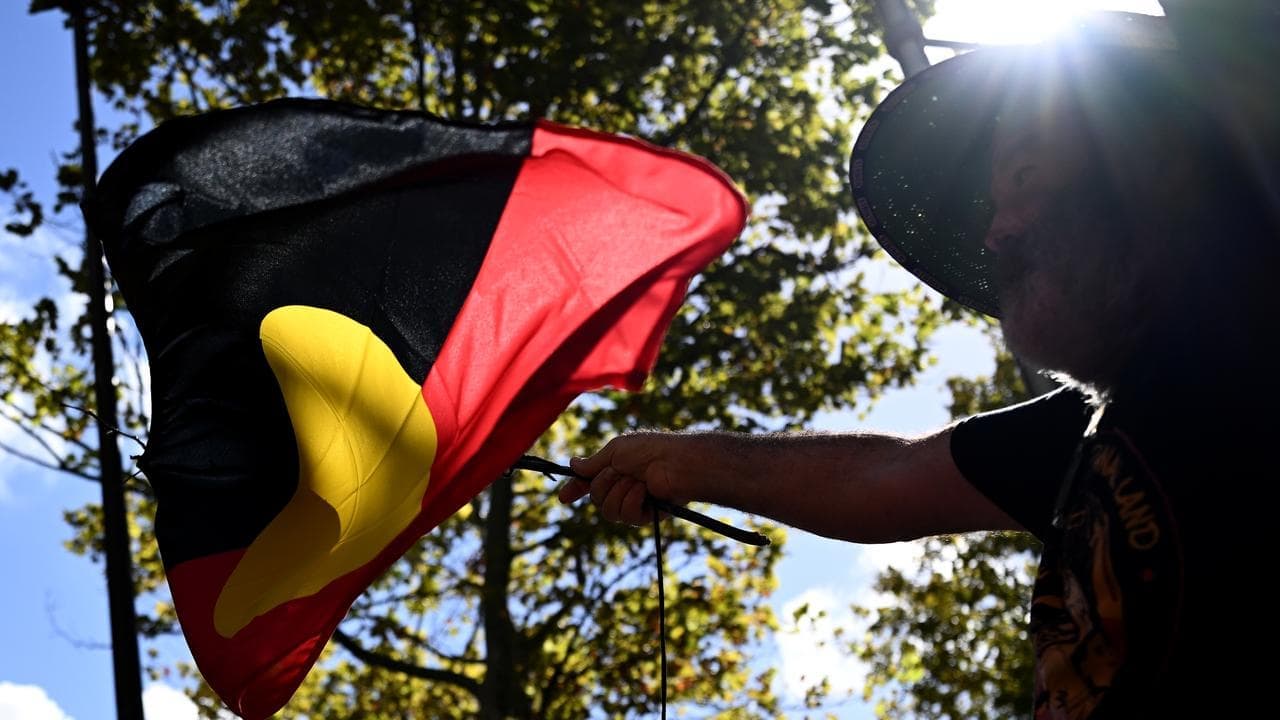 Police settle as visits leave Indigenous kids 'in fear'