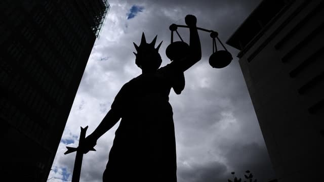 Triple murderer launches appeal days after sentencing