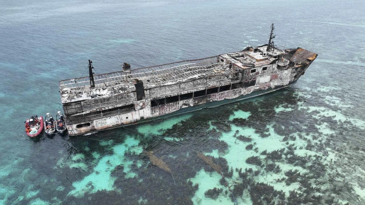Bodies found as Philippines ferry fire death toll rises