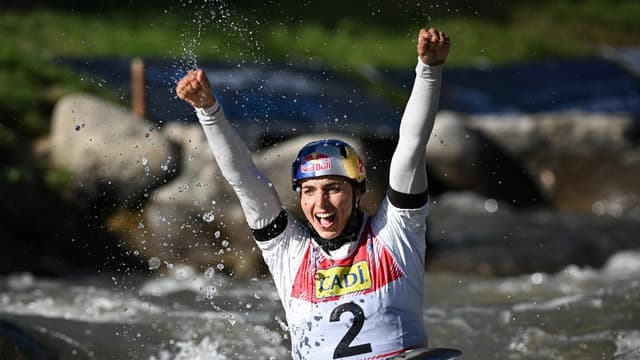 Fox reigns in Spain to secure another world canoe title