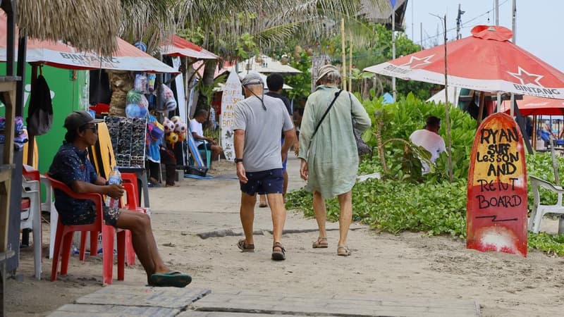 Australian father, two children found dead in Bali