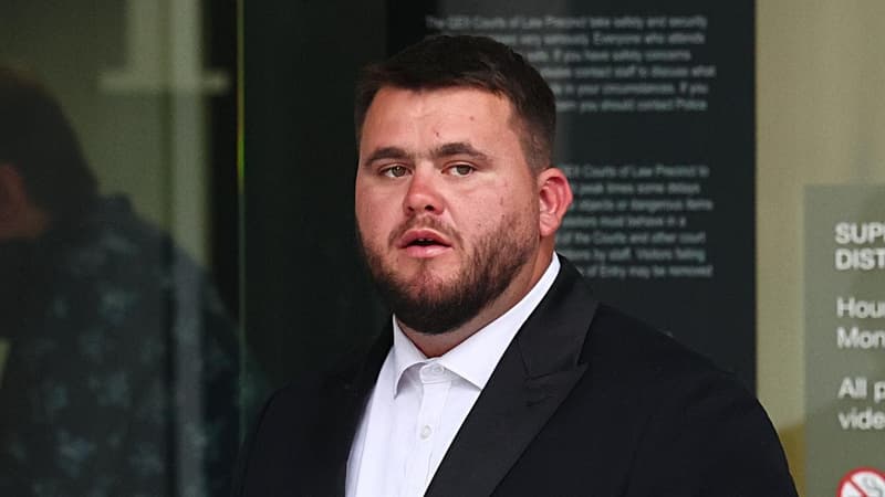 Trio plead guilty over fatal shooting at street brawl