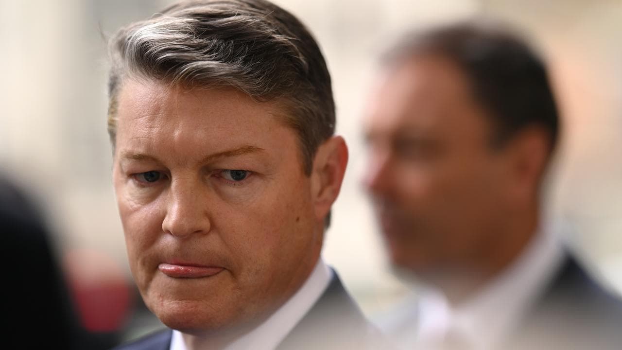 Labor struggles to turn election tide under new premier